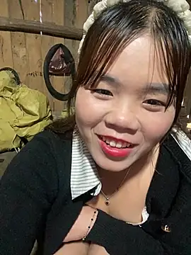 nachi-baby online show from January 16, 2026, 1:53 am