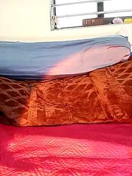 Snapshot of Cherry_Le02 chatting on November 20, 2025, 7:53 am Cherry Le02 online show from November 20, 2025, 7:53 am