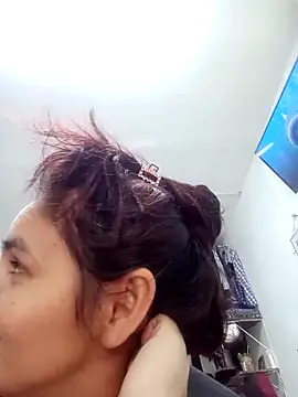 blanca24325 online show from November 1, 2025, 6:57 pm