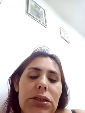 blanca24325 online show from December 4, 2025, 4:22 am