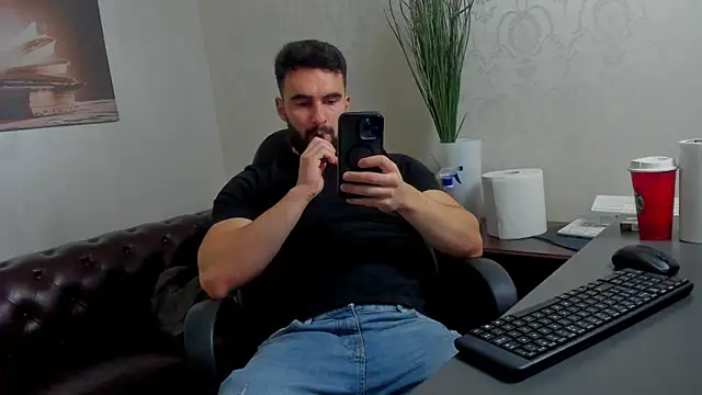 MicahLane online show from October 30, 2025, 5:17 am