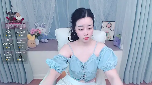 Snapshot of Xiaodie-baby chatting on June 5, 2026, 2:38 am Xiaodie-baby online show from June 5, 2026, 2:38 am