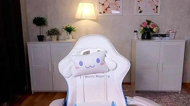 Snapshot of insaneinsomnia chatting on November 14, 2025, 9:13 am insaneinsomnia online show from November 14, 2025, 9:13 am