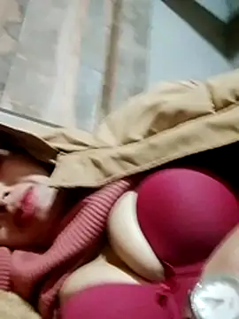 Snapshot of TRIEUTRIEU20 chatting on December 4, 2025, 9:36 pm TRIEUTRIEU20 online show from December 4, 2025, 9:36 pm