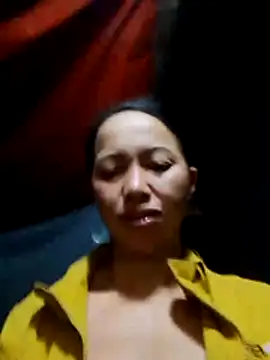 Snapshot of TRIEUTRIEU20 chatting on October 27, 2025, 12:17 pm TRIEUTRIEU20 online show from October 27, 2025, 12:17 pm