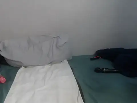 CocoCaramel-X online show from November 8, 2025, 8:23 pm