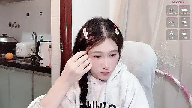 Snapshot of anna-888- chatting on January 6, 2026, 1:15 pm anna-888- online show from January 6, 2026, 1:15 pm