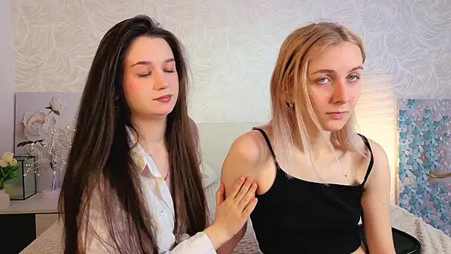 betweenUse online show from December 5, 2025, 4:00 am