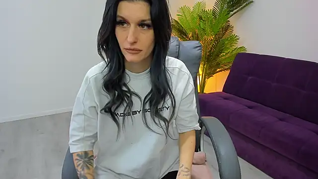 Arya Anna online show from January 18, 2026, 5:44 am