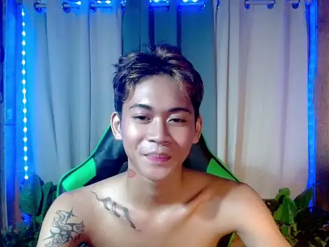 Snapshot of AsianCuteGuy21 chatting on November 15, 2025, 11:25 am AsianCuteGuy21 online show from November 15, 2025, 11:25 am