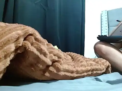 CeleneOrtiz online show from December 17, 2025, 12:04 am