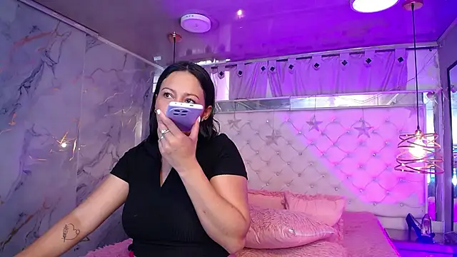 Melissa-roberts online show from February 24, 2026, 3:02 pm