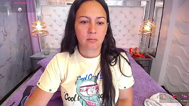 Melissa-roberts online show from November 7, 2025, 6:56 pm