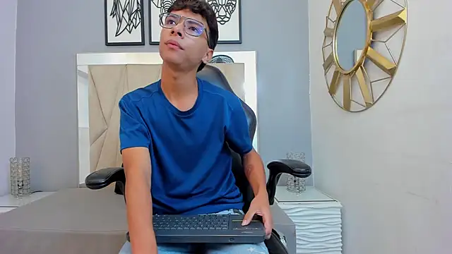 adams bobby online show from January 12, 2026, 11:17 am