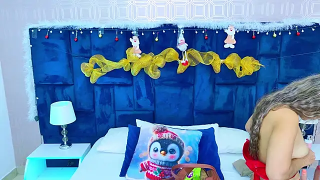 Stacy London online show from December 22, 2025, 8:09 pm