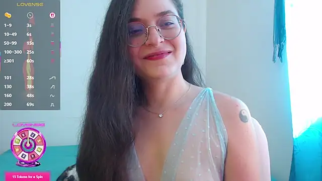 Snapshot of Vicky_cristinax chatting on December 17, 2025, 6:02 pm Vicky cristinax online show from December 17, 2025, 6:02 pm