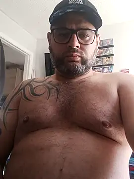 Snapshot of ursosvp chatting on November 6, 2025, 5:39 pm ursosvp online show from November 6, 2025, 5:39 pm