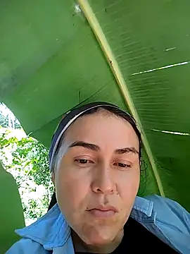 adria0011 online show from October 24, 2025, 5:45 pm