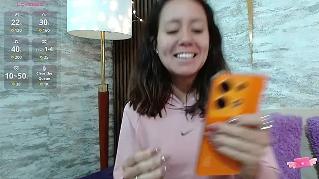 LunaaMorena online show from March 8, 2026, 2:42 pm