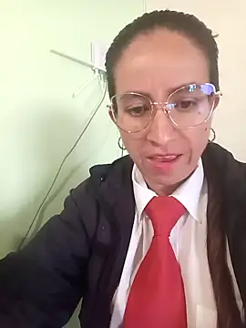 Valentina--1 online show from November 11, 2025, 11:49 am