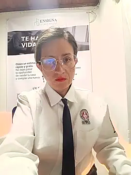 Valentina--1 online show from May 21, 2026, 10:23 am
