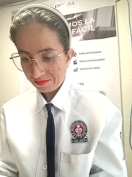 Valentina--1 online show from February 13, 2026, 12:16 pm