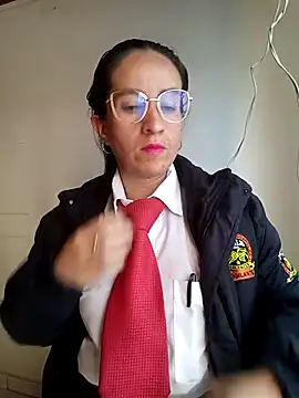 Valentina--1 online show from November 26, 2025, 2:28 pm