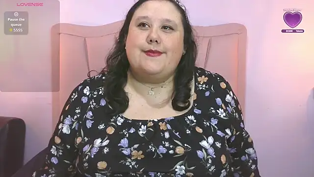 Snapshot of marianabbw30 chatting on November 8, 2025, 5:44 am marianabbw30 online show from November 8, 2025, 5:44 am