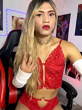 Hansell francheska online show from November 18, 2025, 7:17 pm