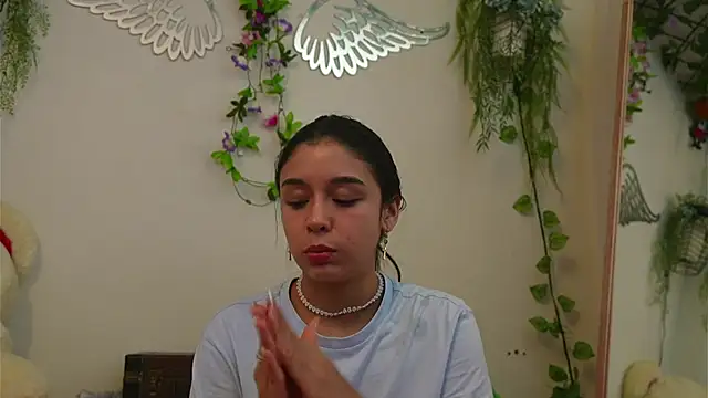 Snapshot of ISA_NIXON chatting on November 30, 2025, 6:09 pm ISA NIXON online show from November 30, 2025, 6:09 pm