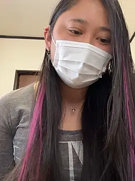 Snapshot of arisu_Fcap chatting on November 16, 2025, 10:24 pm arisu Fcap online show from November 16, 2025, 10:24 pm