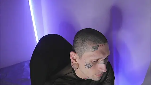 TokyoHatsumoto online show from February 6, 2026, 11:56 pm