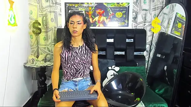 Snapshot of Horny_Duo0 chatting on October 31, 2025, 3:14 am Horny Duo0 online show from October 31, 2025, 3:14 am