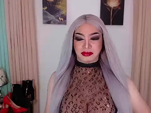 Snapshot of _Danica_Malibog_ chatting on November 3, 2025, 1:00 am Danica Malibog online show from November 3, 2025, 1:00 am