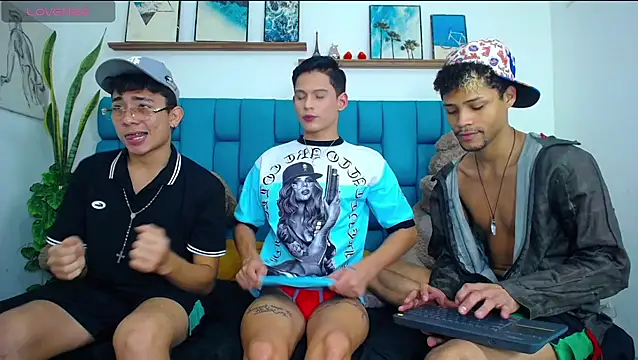 Hot Boys Latinos X online show from February 20, 2026, 9:28 pm