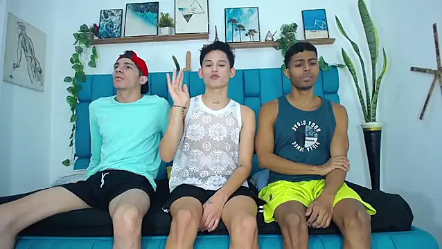 Snapshot of Hot_Boys_Latinos_X chatting on November 9, 2025, 5:28 pm Hot Boys Latinos X online show from November 9, 2025, 5:28 pm