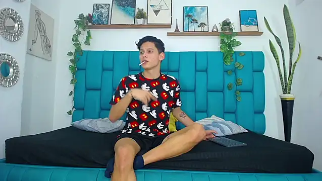 Snapshot of Hot_Boys_Latinos_X chatting on November 7, 2025, 10:03 pm Hot Boys Latinos X online show from November 7, 2025, 10:03 pm