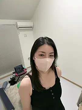 akimix xoxo online show from February 13, 2026, 12:16 pm