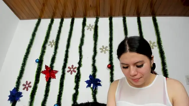 Snapshot of Vanessa_Martinz chatting on November 22, 2025, 11:31 am Vanessa Martinz online show from November 22, 2025, 11:31 am