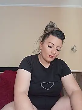 Gabrielaalialiali online show from May 20, 2026, 12:46 pm