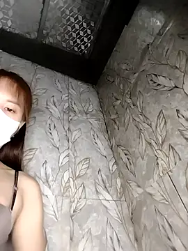 Snapshot of ezabel- chatting on February 25, 2026, 2:06 pm ezabel- online show from February 25, 2026, 2:06 pm