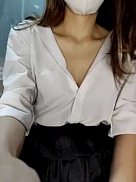 ezabel- online show from April 19, 2026, 8:00 pm