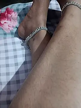 Best couple2001 online show from November 6, 2025, 1:09 am