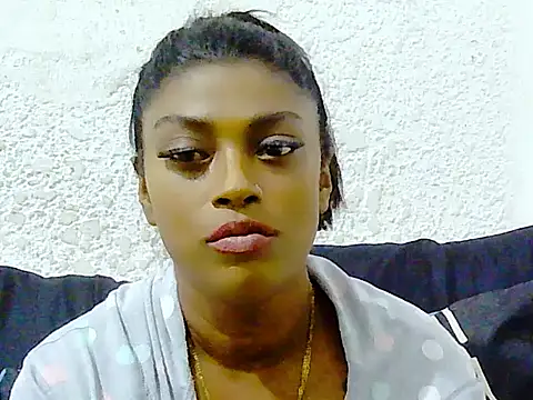 DOVE85 online show from November 11, 2025, 12:55 pm