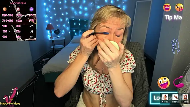 Carla Vogue online show from March 6, 2026, 11:05 am