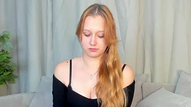 Charil Wilson online show from November 15, 2025, 4:16 am