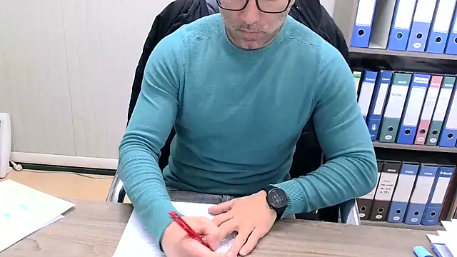 Evasionee online show from April 2, 2026, 6:20 am