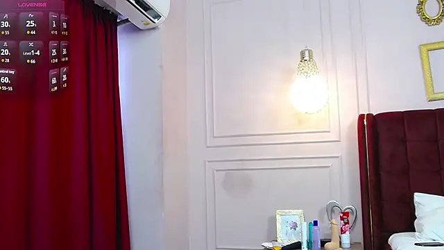 Snapshot of kittykelly chatting on December 3, 2025, 8:03 am kittykelly online show from December 3, 2025, 8:03 am