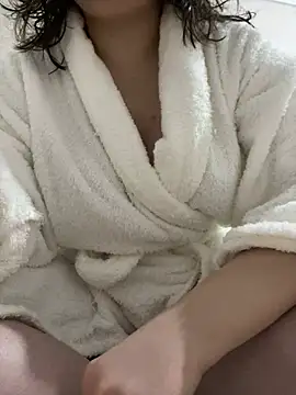 Angeldoram online show from February 26, 2026, 7:36 pm