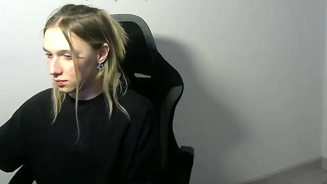 icebenz online show from April 1, 2026, 2:25 pm